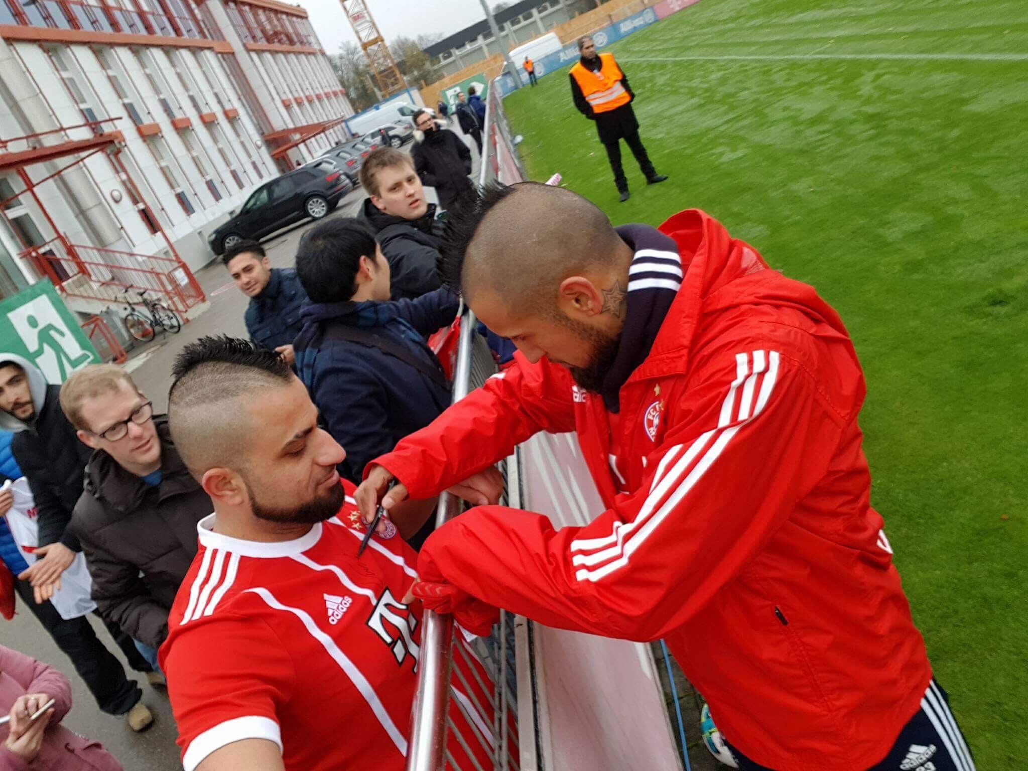 ئارتۆرۆ ڤیدال واژۆ بۆ ڤیدالەکەی کوردستان دەکات