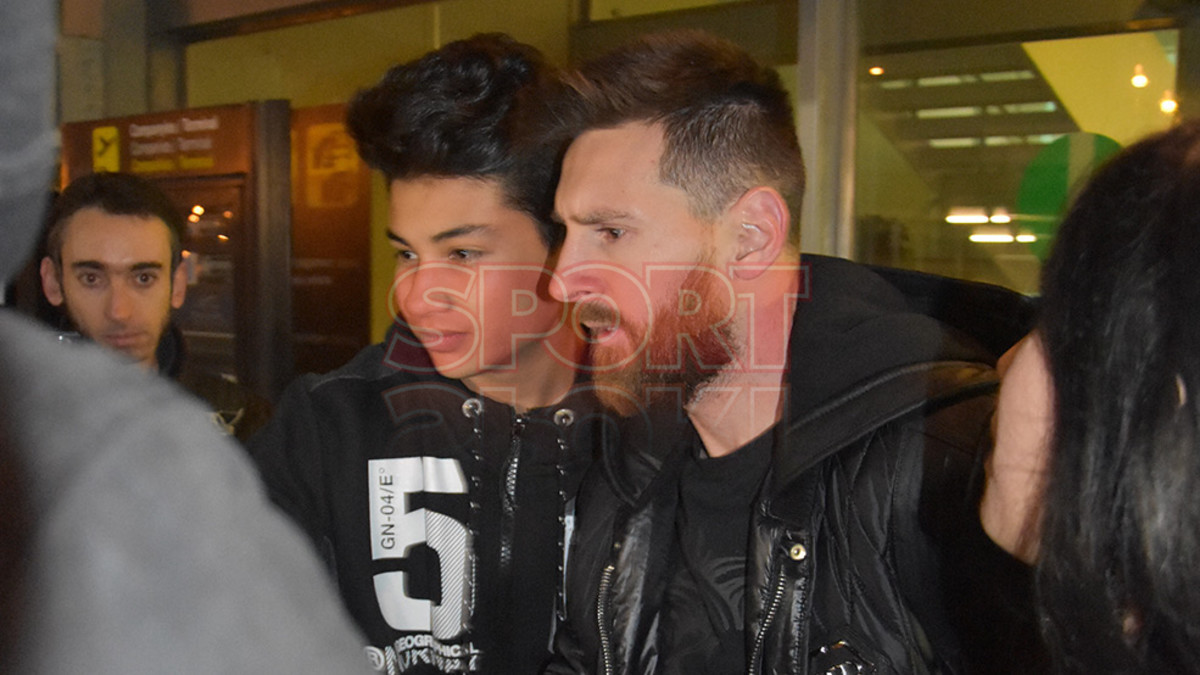 ساتی گەیشتنەوەی مێسی بۆ بارسێلۆنا