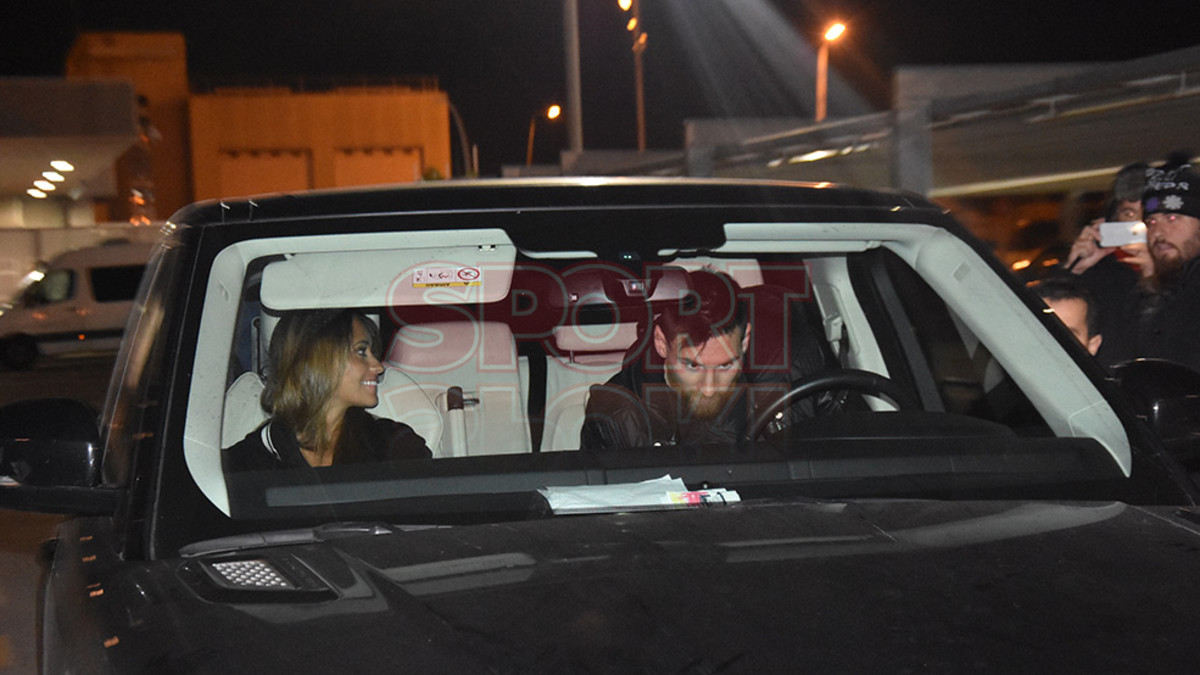 ساتی گەیشتنەوەی مێسی بۆ بارسێلۆنا