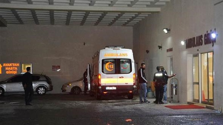 BİTLİS - Polis minibüsü devrildi