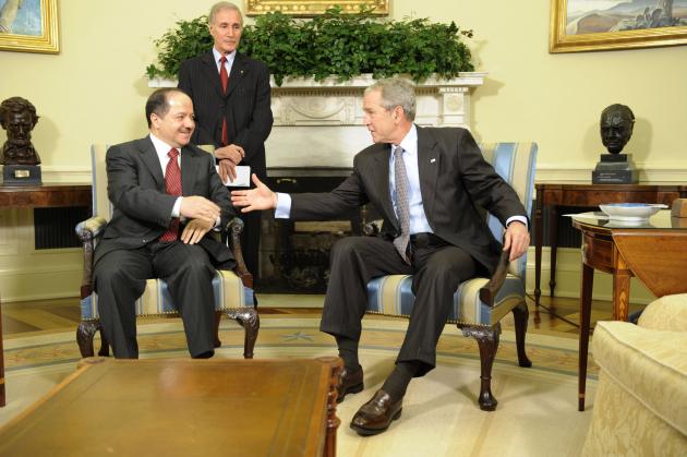 Prof. Dr. Ferhadi, Kürdistan Başkanı Mesut Barzani ve eski ABD Başkanı George Bush'a tercümanlık yaparken