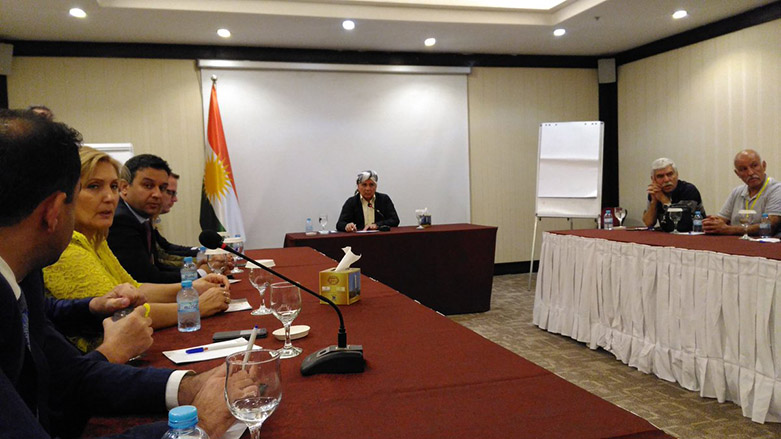 Farklı ülkelerden 400 gözlemci referandumu izliyor