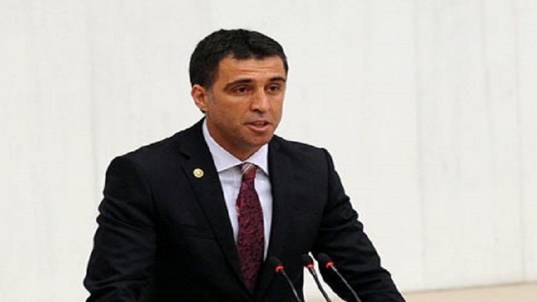 Hakan Şükür hakkında yakalama kararı çıkarıldı