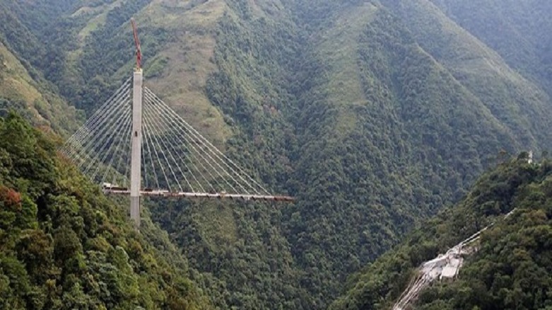 Kolombiya'da köprü inşaatı çöktü: 9 ölü, 8 yaralı