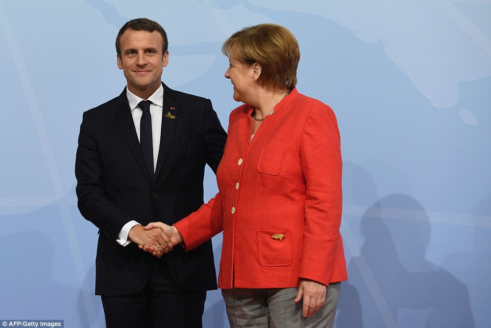 Merkel ve Macron