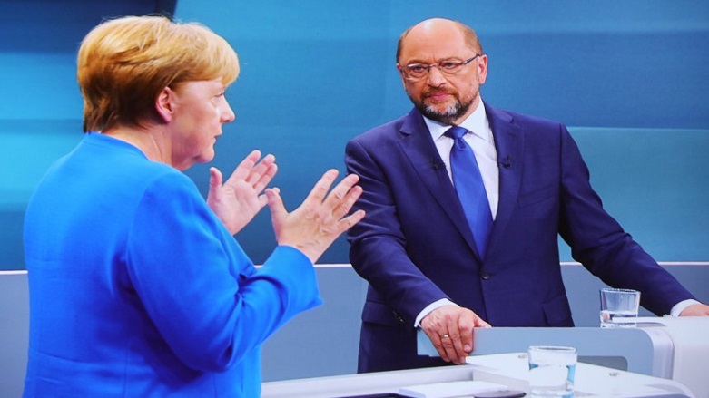 Merkel-Schulz düellosunda Türkiye tartışması