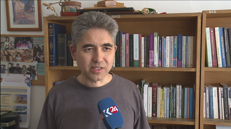 Atay Akdevelioğlu