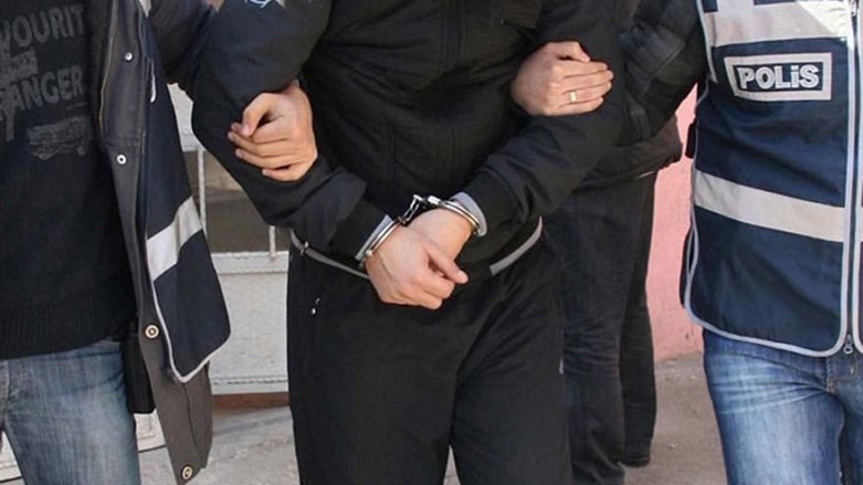Rusya'nın İstanbul Başkonsolosluğu: 2 Rus vatandaşı serbest bırakıldı