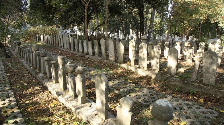 Üsküdar'daki Karacaahmet Mezarlığı'ndan bir görüntü