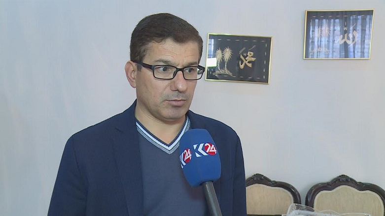 Doç. Dr. Nezir Akyeşilmen