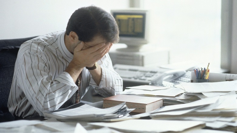 Az oturan çok yaşıyor