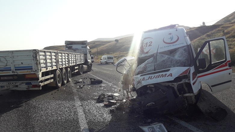 Şırnak'ta ambulans kazası