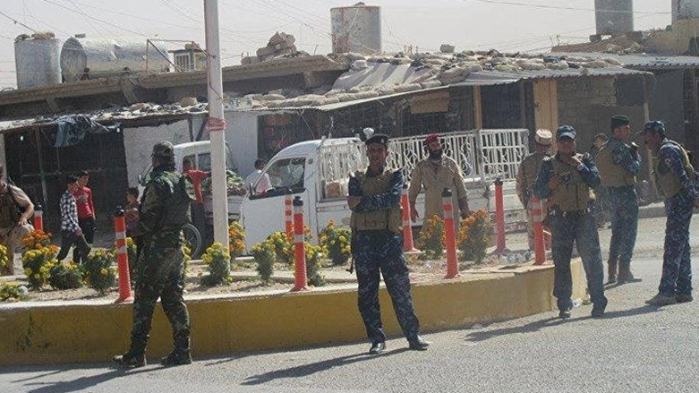 Şengal’de silahlı grupların bayrakları indirildi