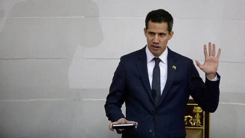 VENEZUELA - Guaido 15 yıl men edildi