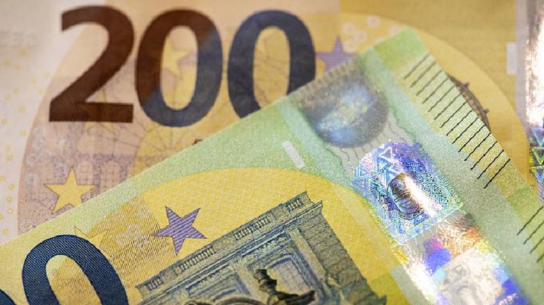 Yeni 100 ve 200 eurolar piyasaya sürülüyor