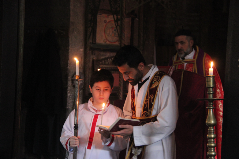 FOTO - Diyarbakır&rsquo;da Noel ayini