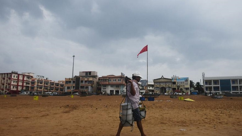 Hindistan’da siklon: 800 bin kişi tahliye edildi 