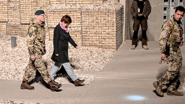 Alman Savunma Bakanı’ndan Afganistan’a ziyaret 