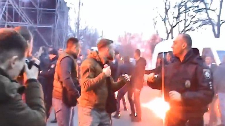 Ukrayna'da eylemciler polisle çatıştı