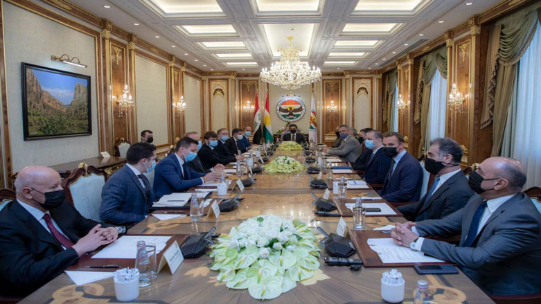 Neçirvan Barzani, AB ülkelerinin konsoloslarıyla bir araya geldi