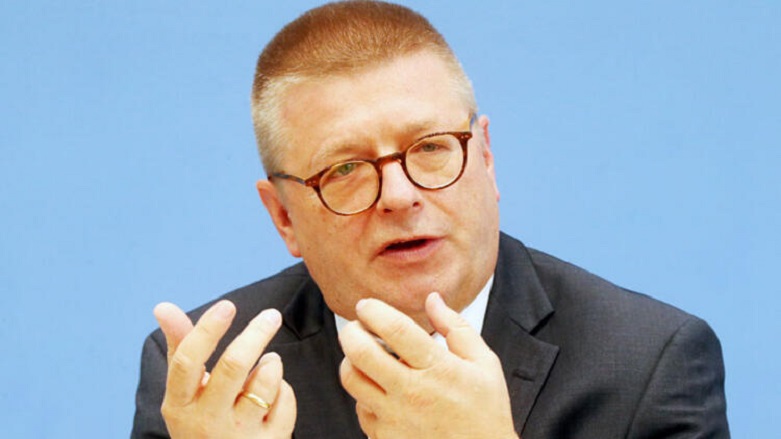 Alman istihbaratından ‘tehlikeli İslamcılar’ uyarısı