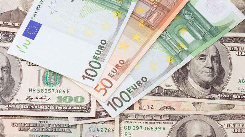 Dolar ve euroda haftanın ilk rakamları