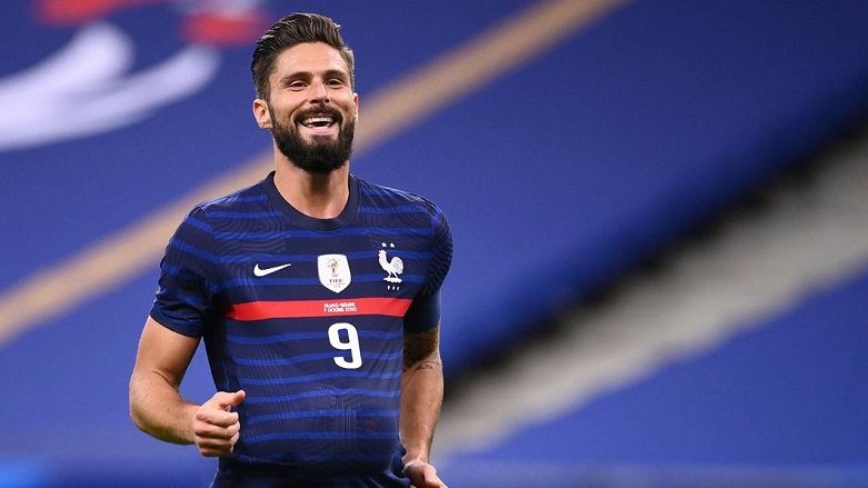 Olivier Giroud, Platini’yi geride bıraktı