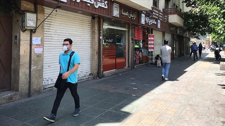 İran'da Covid-19: Can kaybı en yüksek seviyeye çıktı