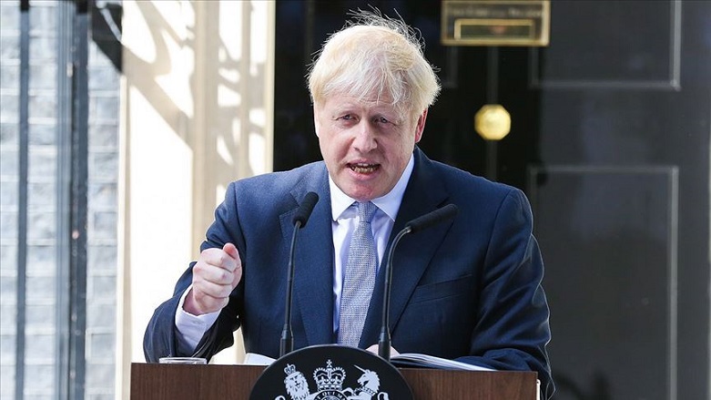 Johnson’dan AB’ye: Tehditlerinizi masadan kaldırın