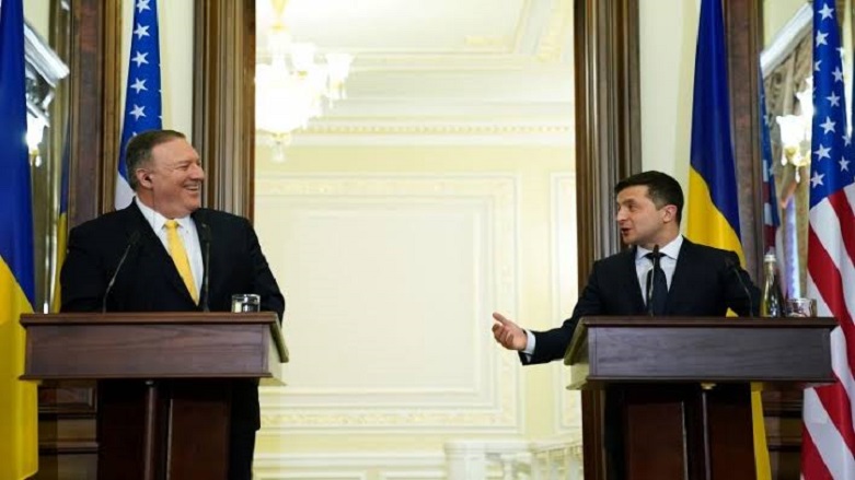Pompeo: Ukrayna'nın NATO'ya üye olma girişimlerini destekliyoruz