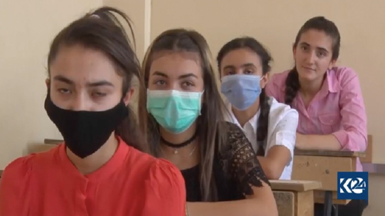 Rojava’da okullar açıldı 