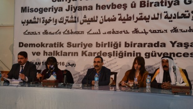 'Rojavasız' Kuzey Suriye Federasyonu ilan edildi