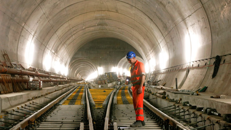 57 kilometrelik dev tünel