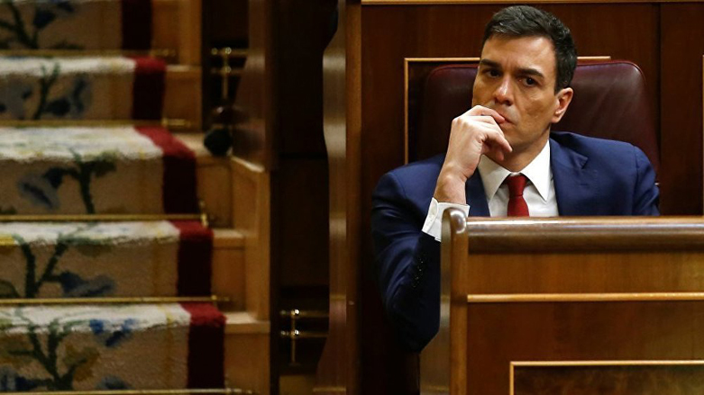 Sosyalistlerin lideri istifa etti