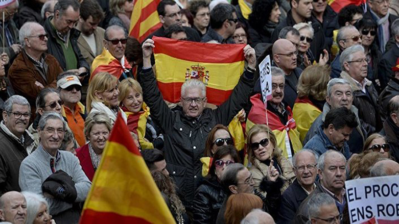Katalan Parlamentosu, ‘Bağımsızlık’ İçin referanduma gidiyor