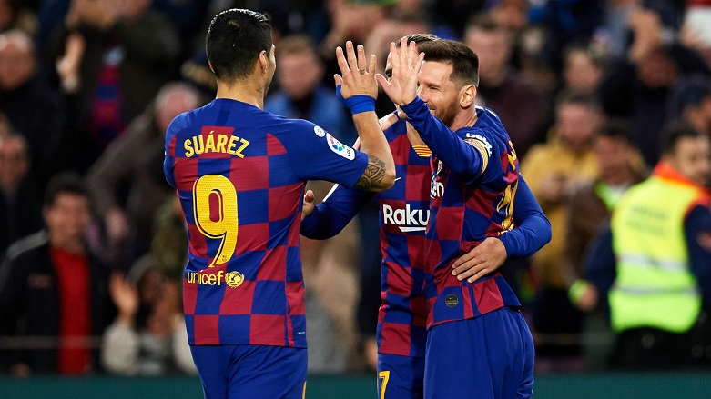 Suarez yıldızlaştı, Barça farklı kazandı