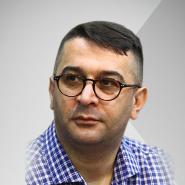 د. شوان ئاده‌م ئه‌یڤه‌س