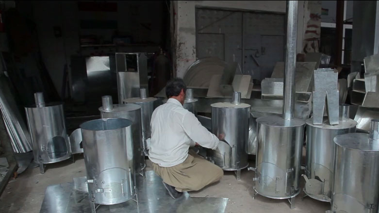 ئاکرێ  .. دروستکردنی سۆپای دار