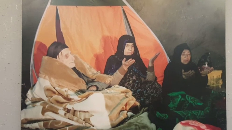 سنە .. پێشانگەیەک بۆ قوربانیانی بوومەلەرزەکەی کرمانشان