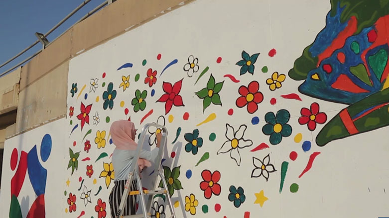 وێنەکێشان لە سەر دیوارەکانی کەرکووک