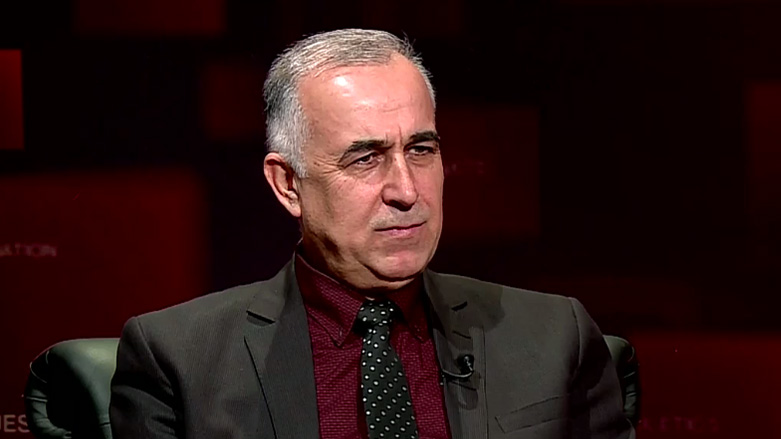 نەبوونی یەکڕێزی و شێوازی تێپەڕاندنی قەیرانەکان 