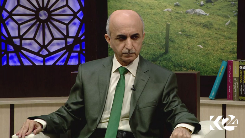 رۆحی ئایین لای مه‌وله‌وی