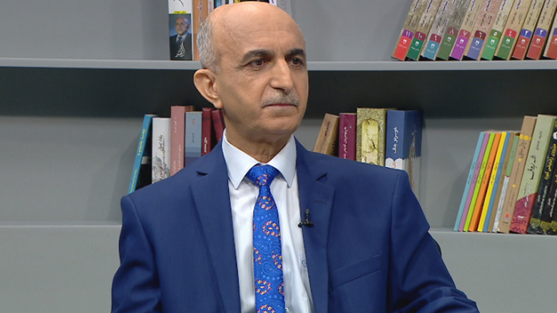 ئايين و په‌روه‌رده‌