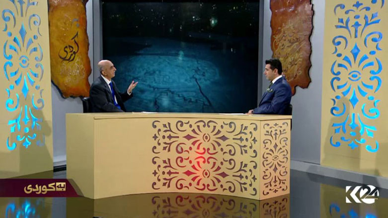 ئایین و خۆشویستنی خواو خه‌ڵك