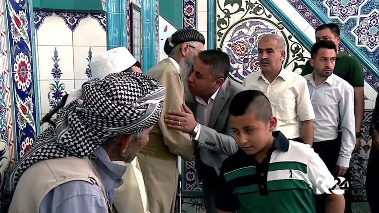 ئايا كورد خاوه‌نى دابونه‌ريتى خۆيه‌تى له‌جه‌ژن و بۆنه‌كاندا ؟ تا چه‌ند كاريگه‌رى نه‌ريت و كلتوورى ميلله‌تانى ترو بێگانه‌ له‌سه‌ر كورد دياره‌ له‌جه‌ژندا؟